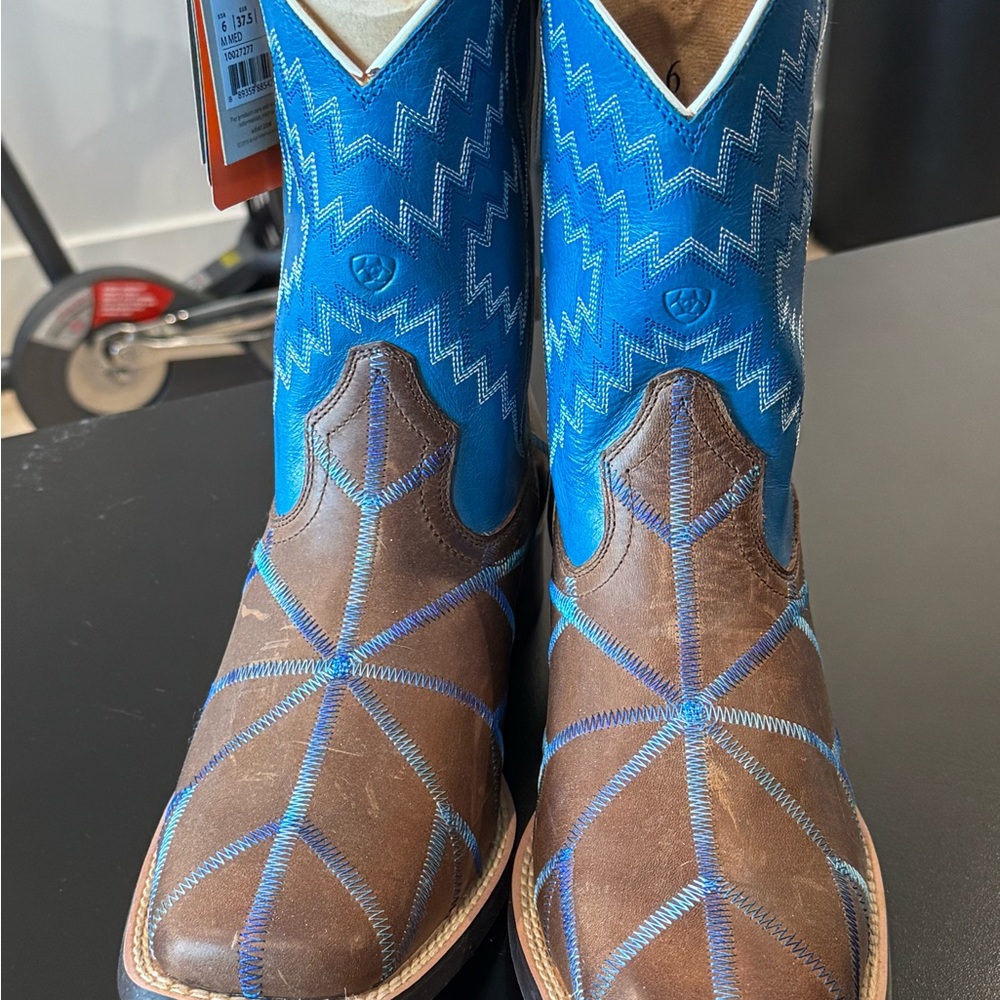 Ariat Kids' Blue and Brown Western Boots